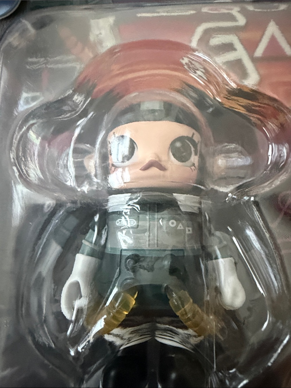 Squid Games Mega space Molly Hangcard. 2 figures sealed . - Picture 3 of 4
